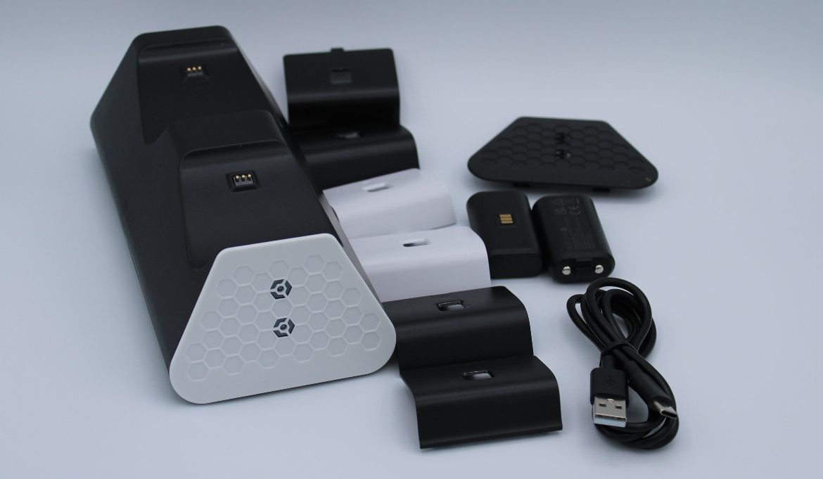 Gioteck Duo Charging Stand per PS5 - La recensione